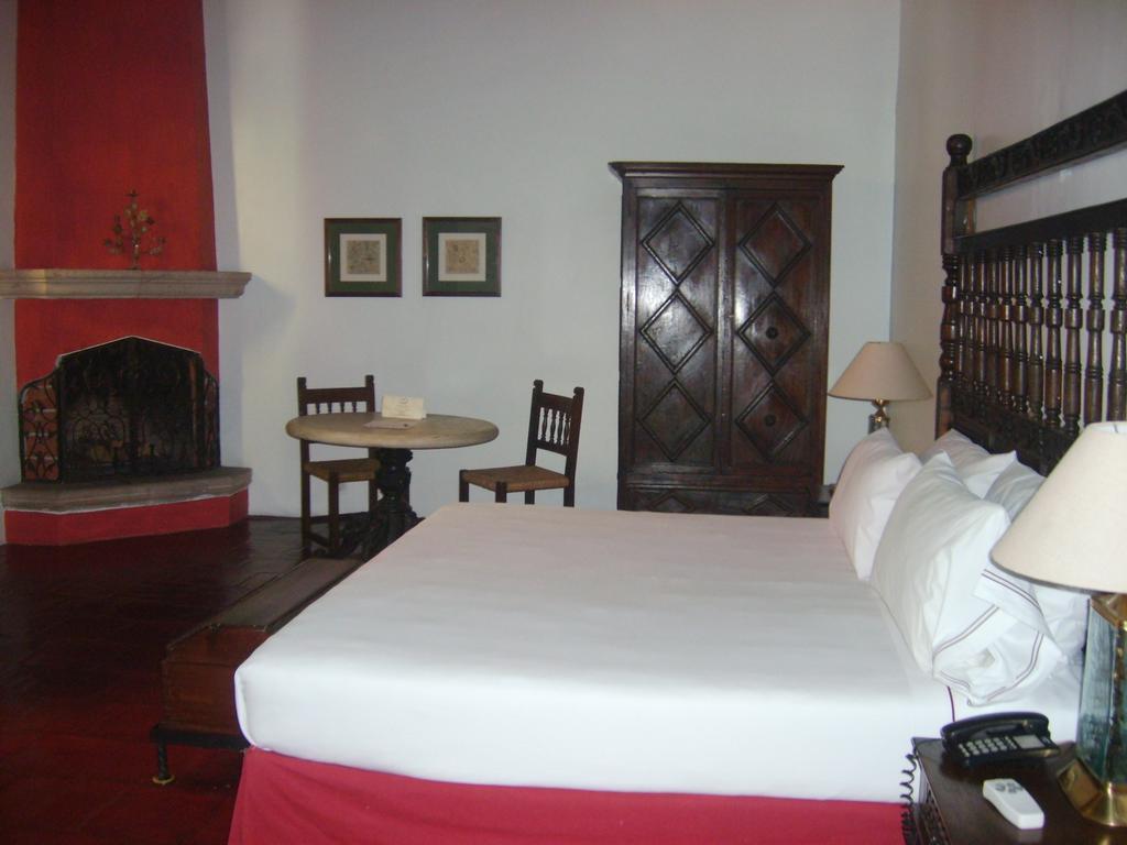 Hotel Casa Colonial - Adults Only Cuernavaca Pokoj fotografie